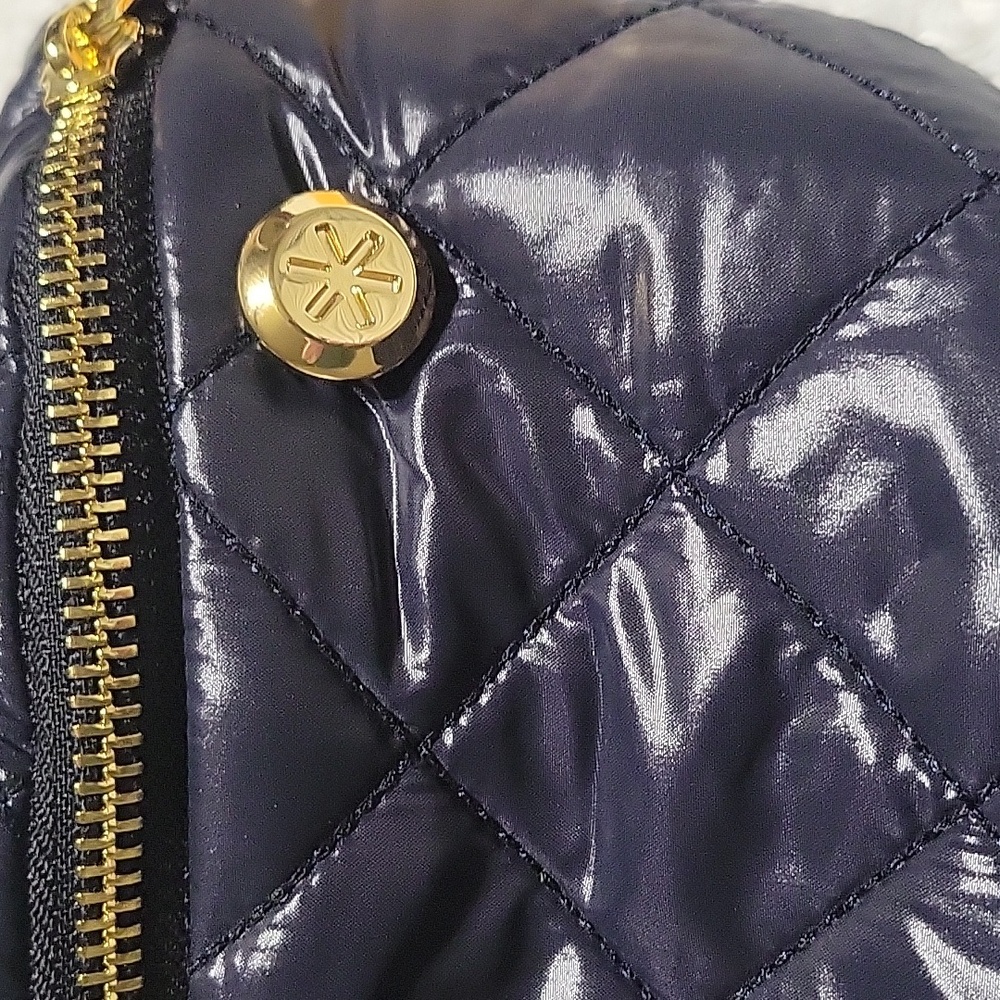 Black Quilted Women's Bag-Goldno.8 - Picture 4 of 7